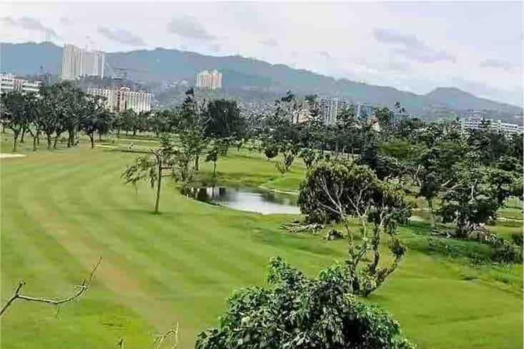 Dreamy 2Br Condo, With A Golf Course View Cebu Zewnętrze zdjęcie